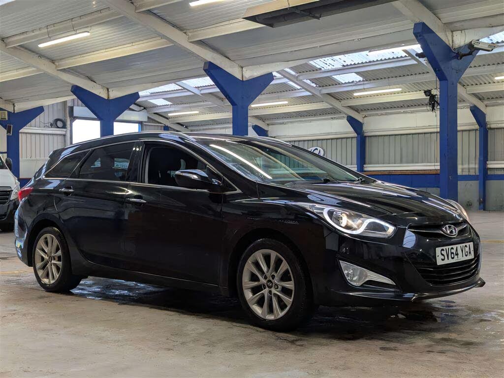 2014 Hyundai i40 1.7TD Style (134bhp) Estate 5d