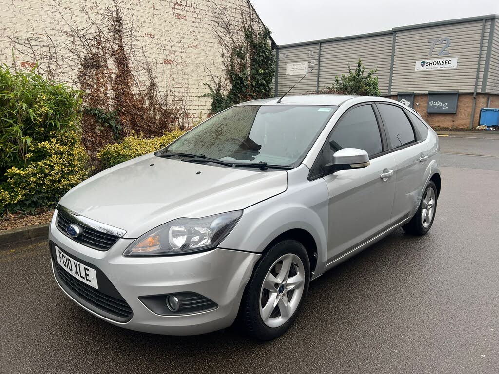 2010 Ford Focus 1.6 Zetec Hatchback 5d