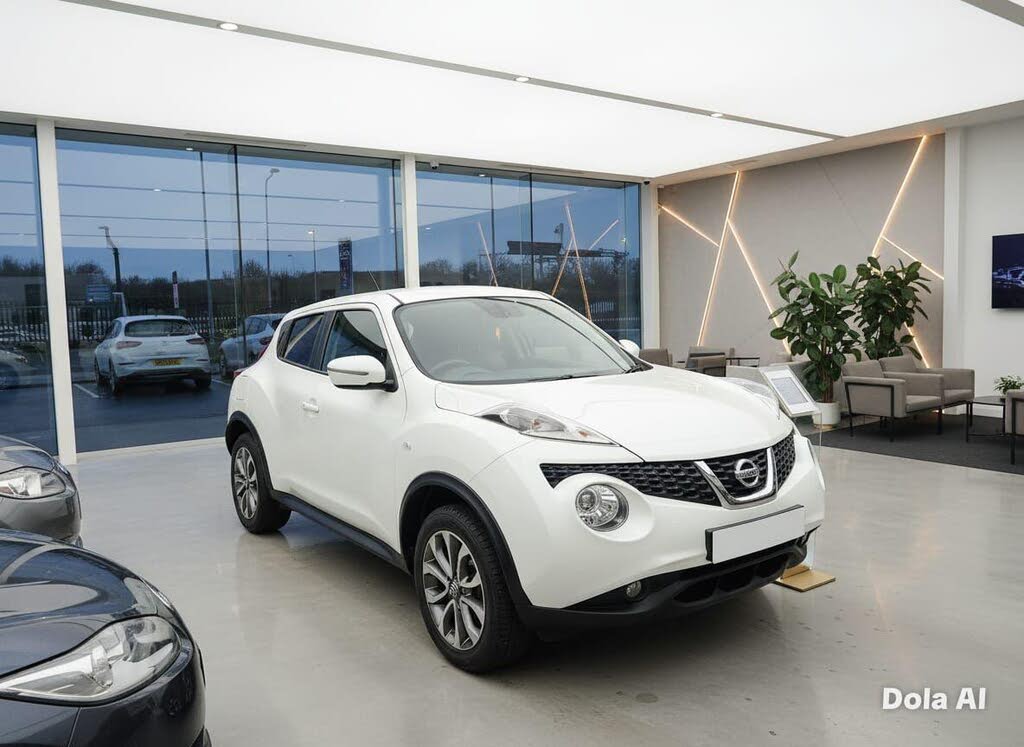 2014 Nissan Juke 1.6 Tekna DIG-T (190ps) 1618cc