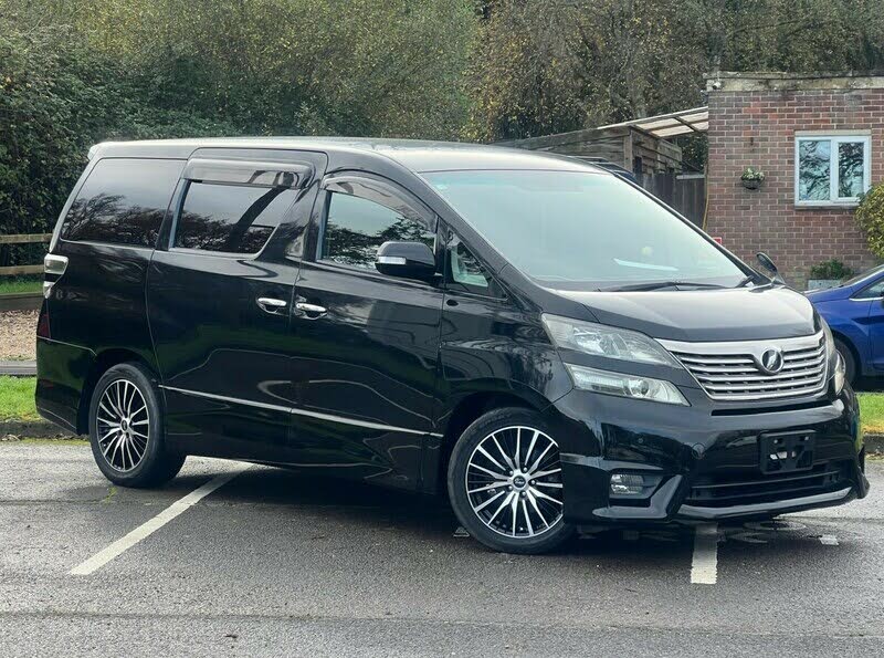 2010 Toyota Vellfire