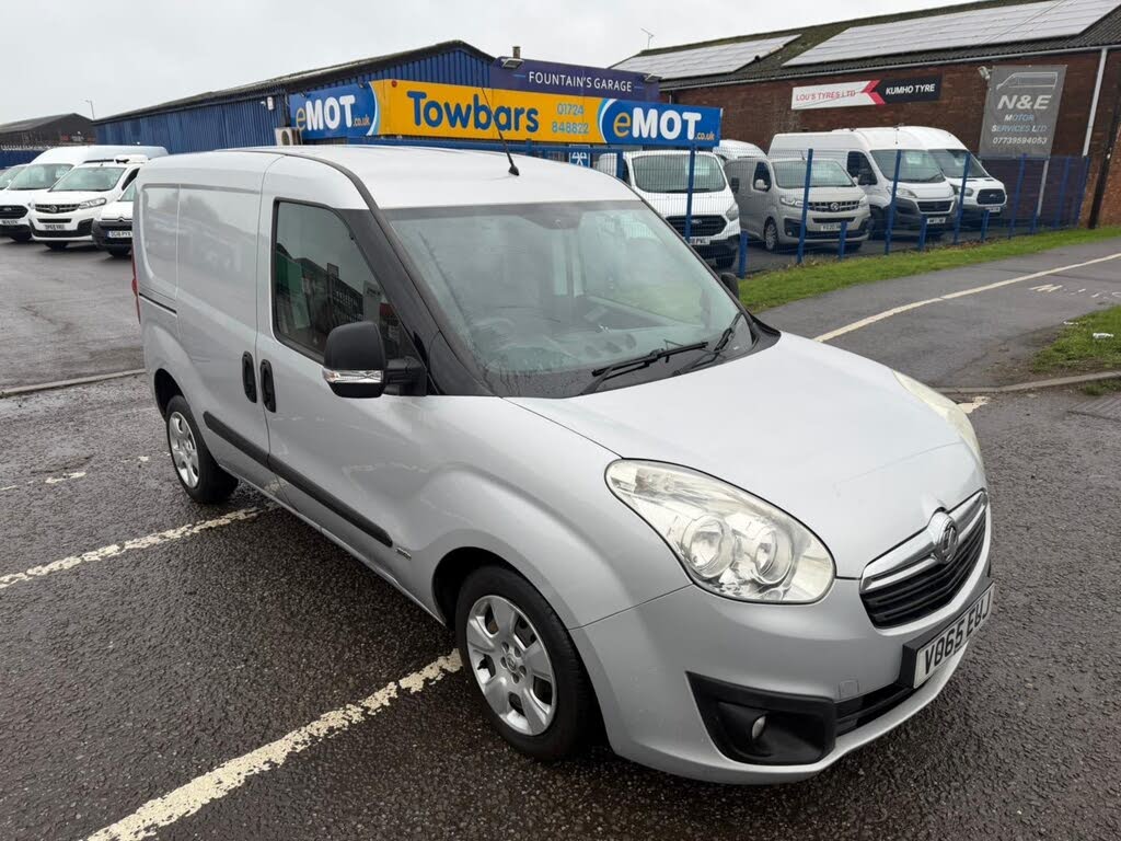 2016 Vauxhall Combo 1.3TD Sportive 2000 (s/s) ecoFLEX