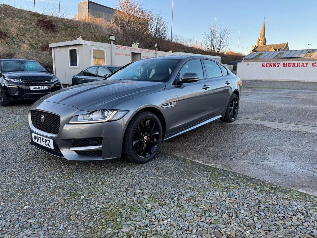 2017 Jaguar XF 2.0TD R-Sport (180ps) Saloon 4d 1999cc Auto