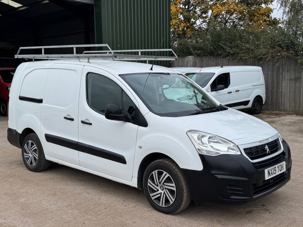2018 Peugeot Partner 1.6BlueHDi S L2 744 Crewcab