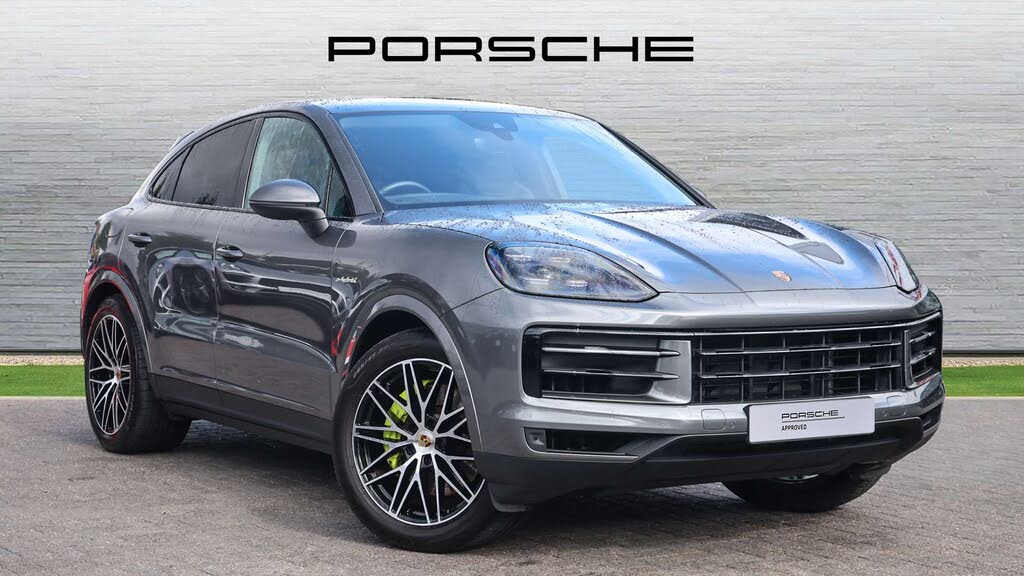 2024 Porsche Cayenne 3.0 V6 E-Hybrid (470ps) Coupe