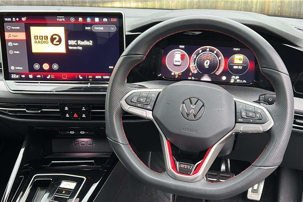 2025 Volkswagen Golf 2.0 TSI GTI