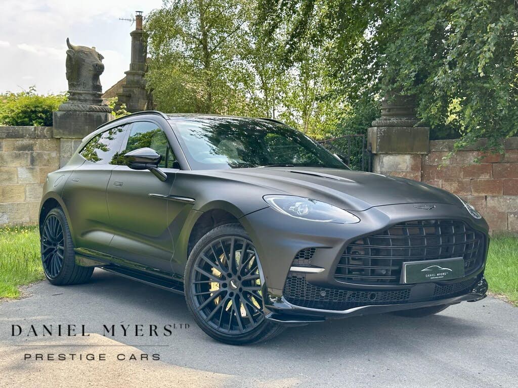 2023 Aston Martin DBX 4.0 V8