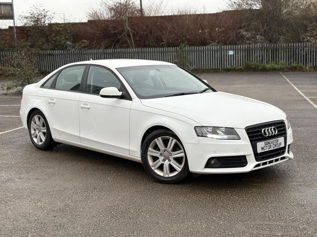2011 Audi A4 2.0TD Technik (136ps)