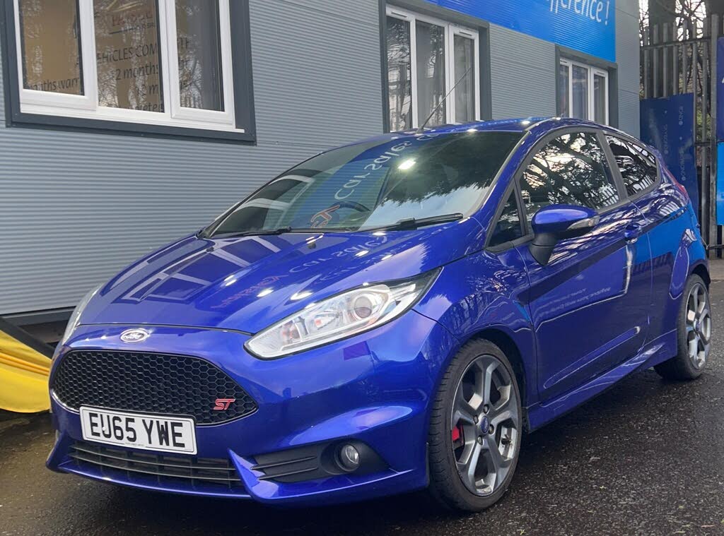 2015 Ford Fiesta 1.6 ST 2