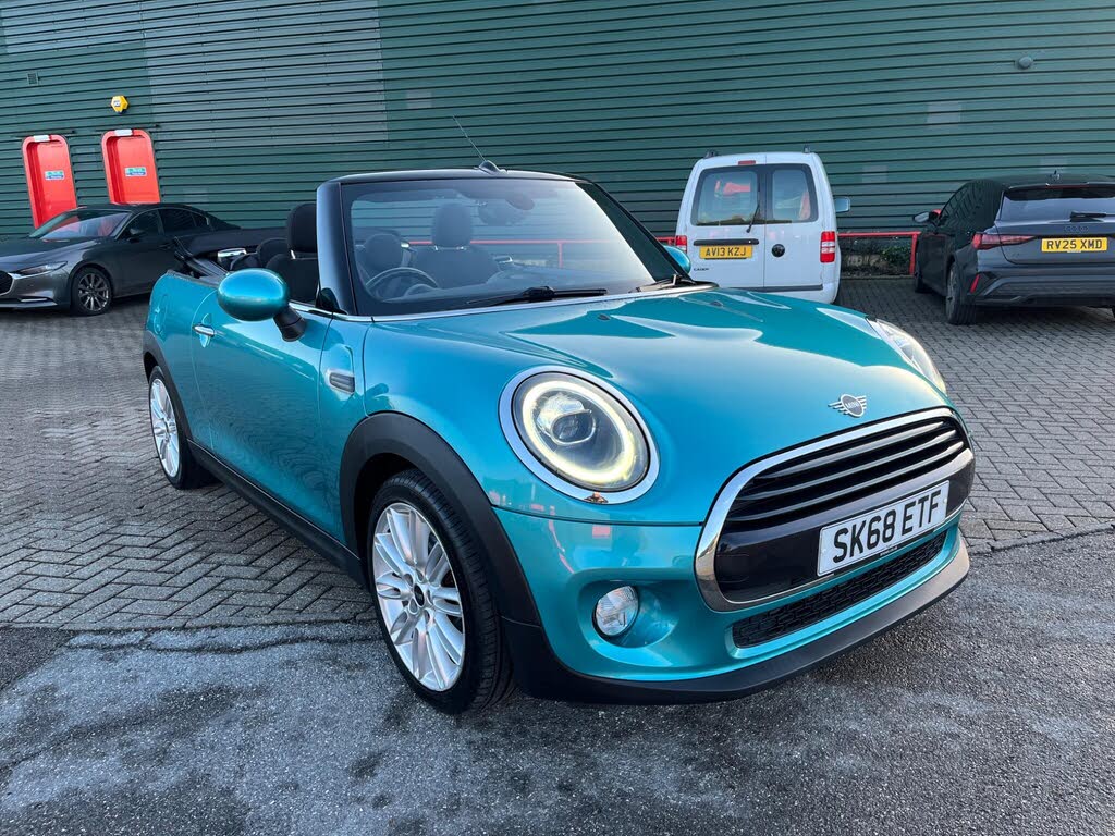 2018 MINI Cooper 1.5 Cooper Series II (s/s) Convertible 2d