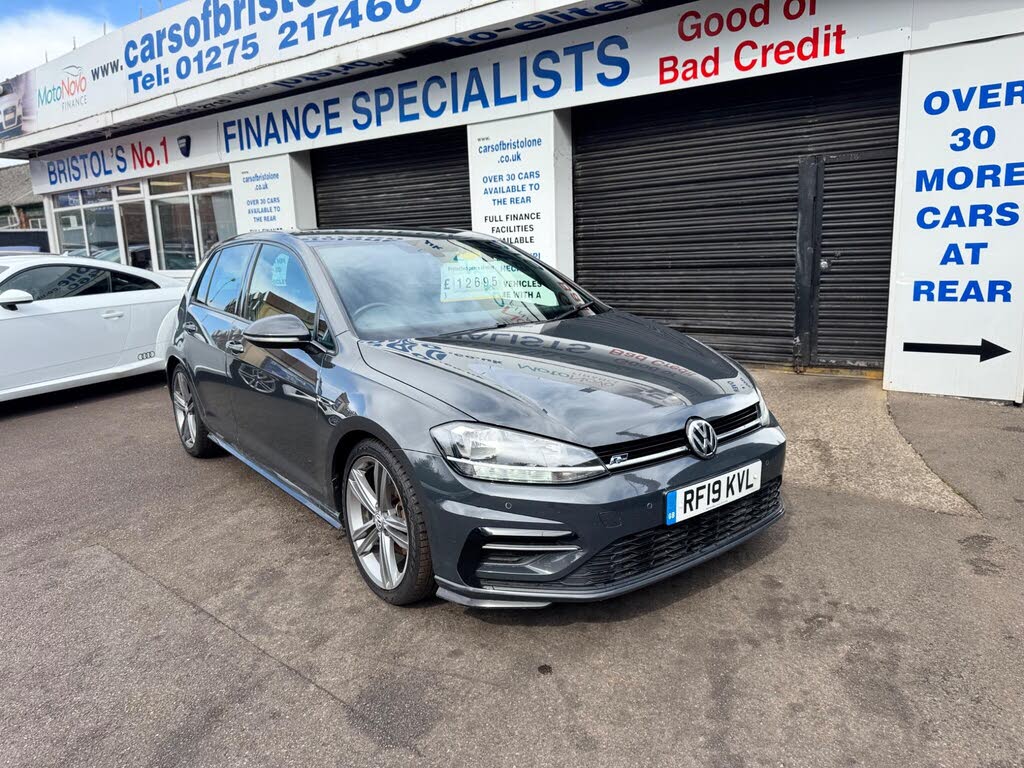 2019 Volkswagen Golf 1.5 TSI R-Line 5d DSG