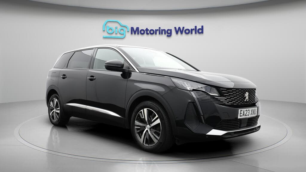 2023 Peugeot 5008 SUV 1.2 PureTech Allure Premium+ EAT8