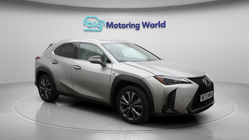 2023 Lexus UX 250h 2.0 F SPORT Design