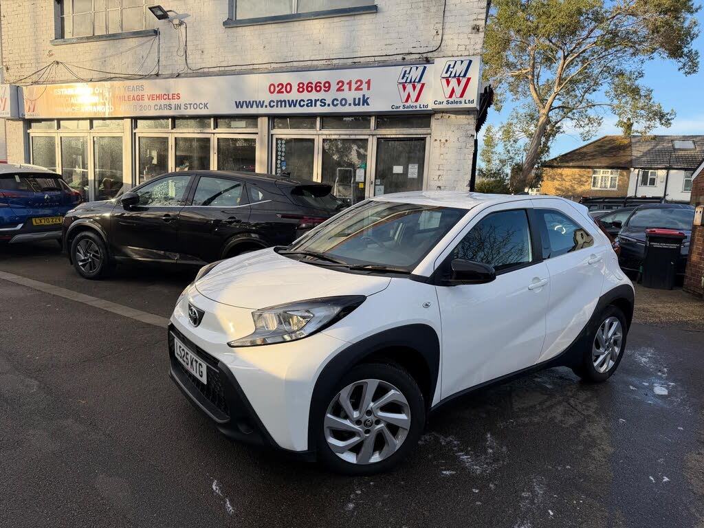 2025 Toyota AYGO X 1.0 VVT-i Pure