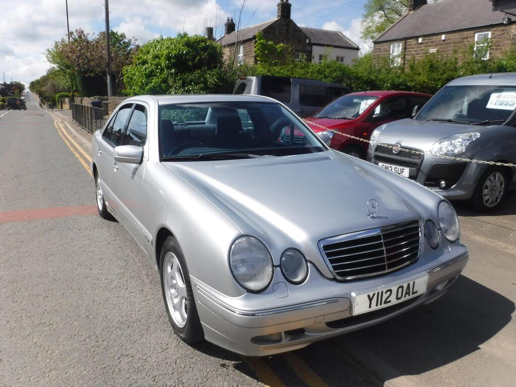2001 Mercedes-Benz E-Class 3.2TD E320 CDI Avantgarde Saloon 4d