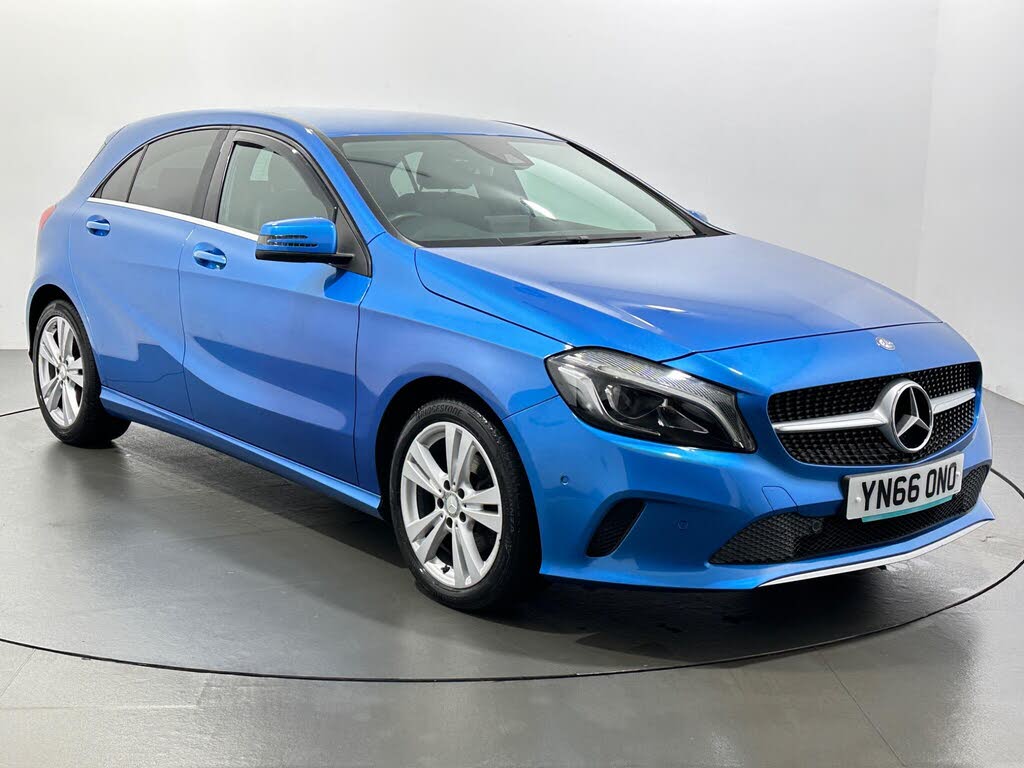 2016 Mercedes-Benz A-Class 2.1d A200d Sport (Premium)(s/s) 7G-DCT