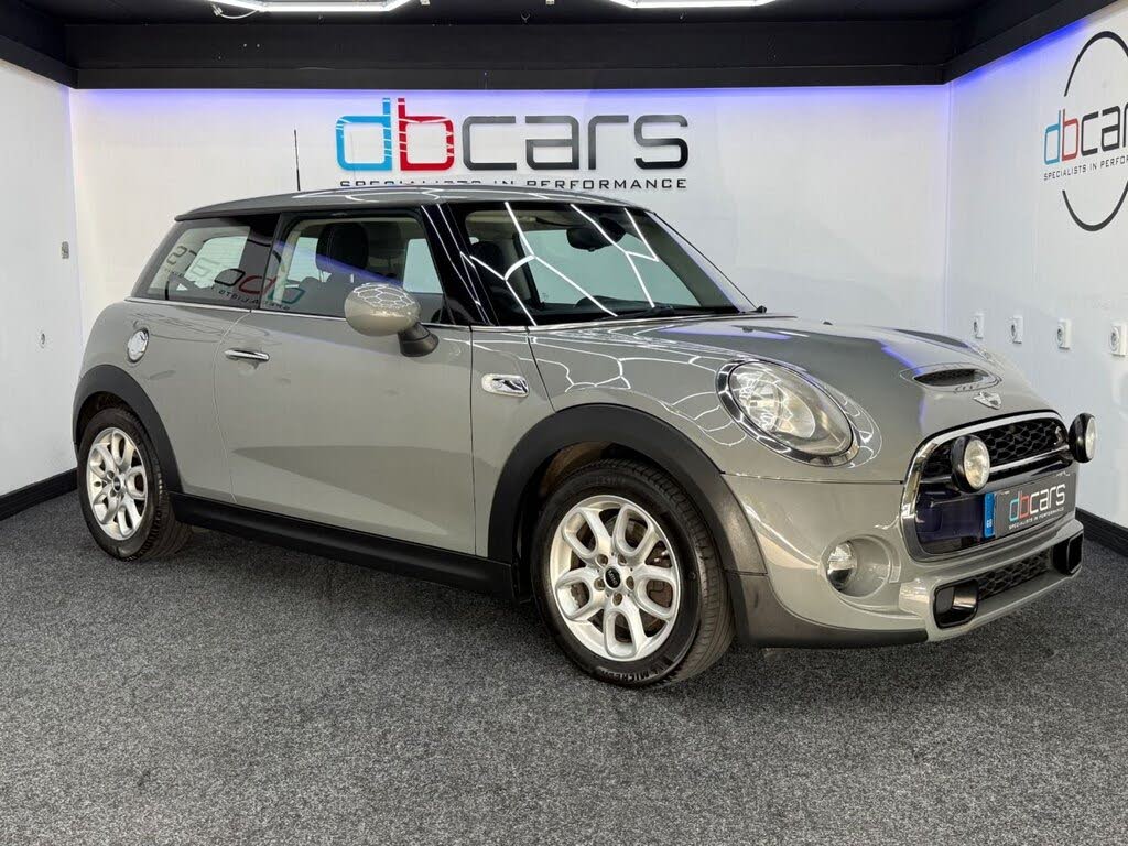 2014 MINI Mini 2.0 Cooper S 3d