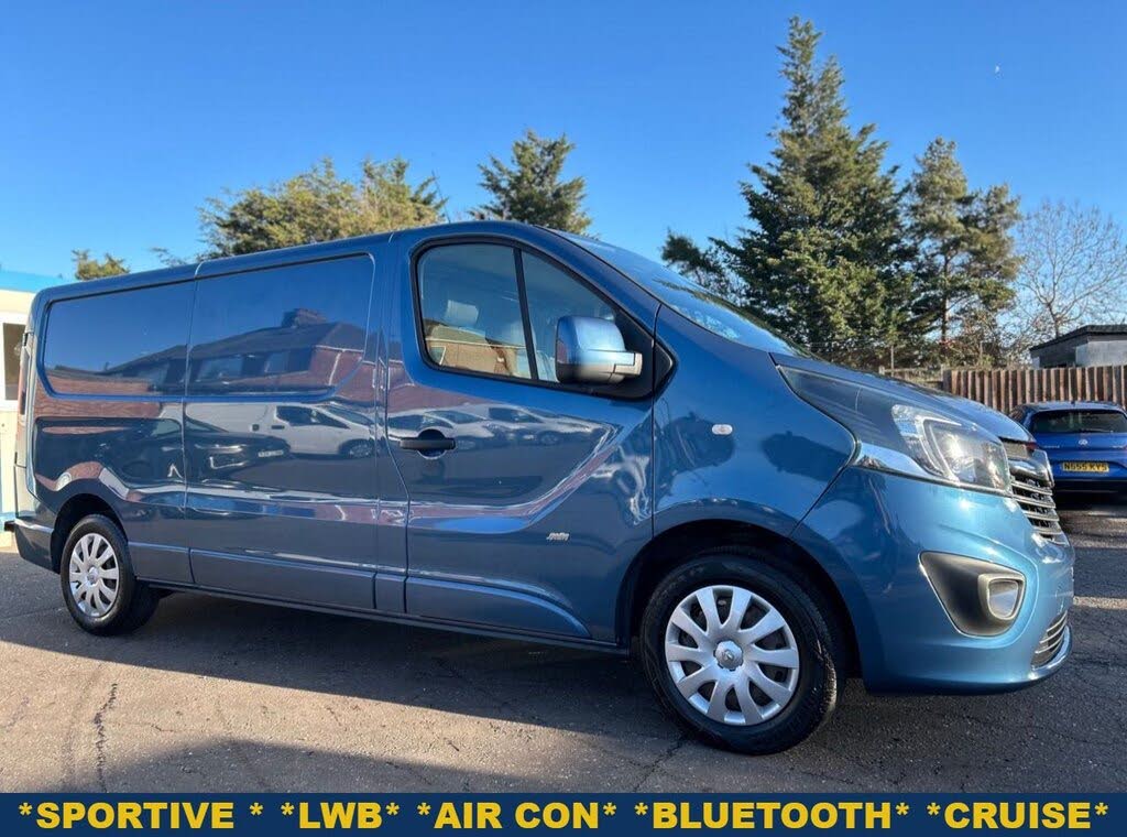 2016 Vauxhall Vivaro 1.6CDTi Sportive 2900 L2H1 (115PS) Panel