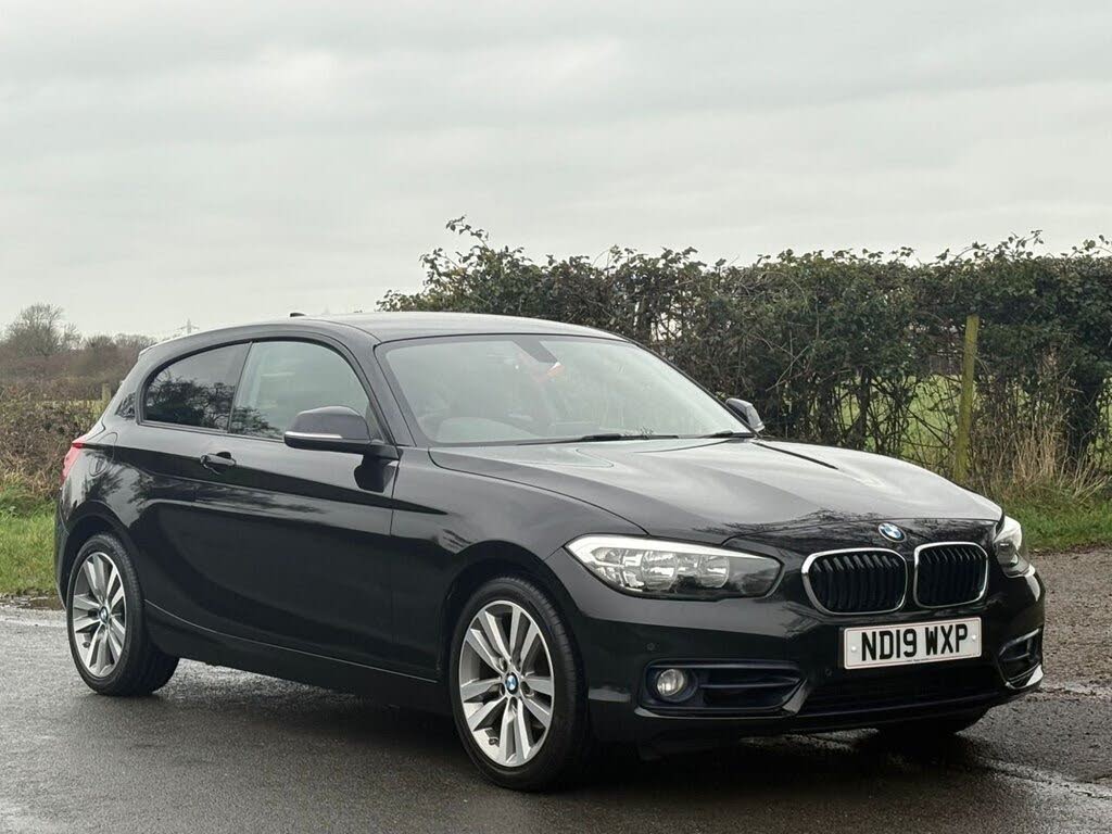 2018 BMW 1 Series 1.5 118i Sport 3d Auto