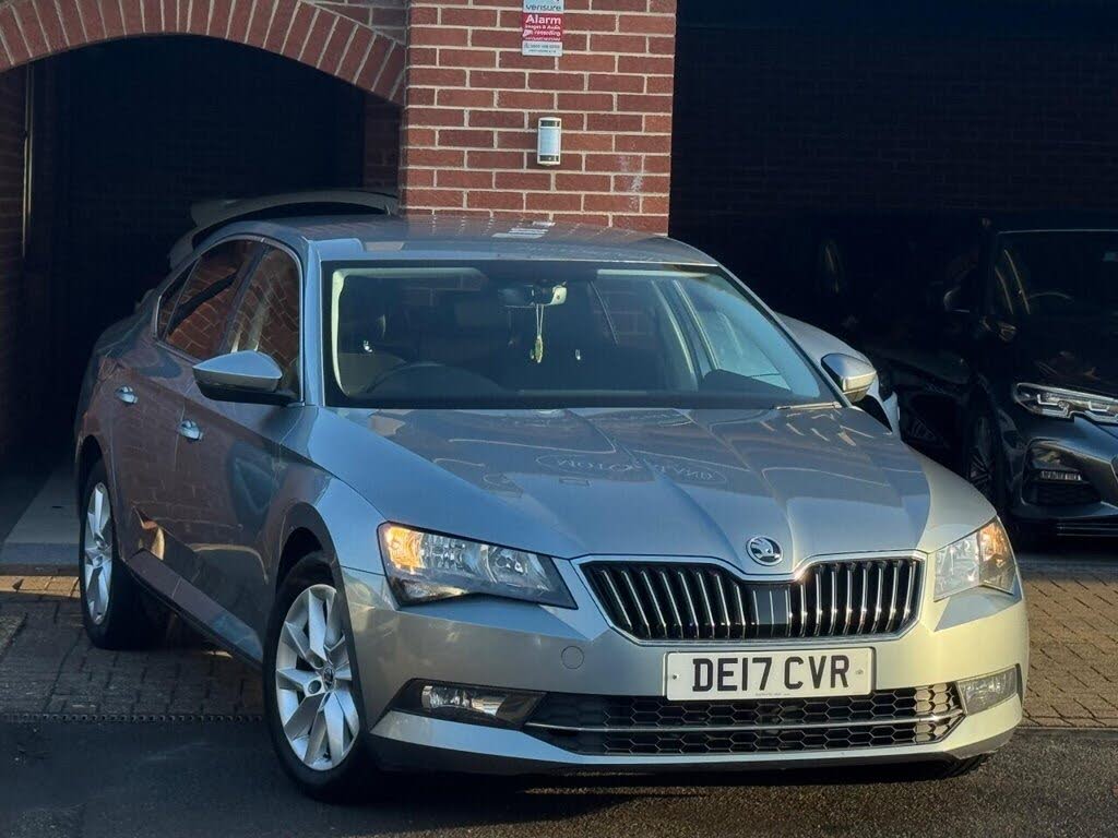 2017 Skoda Superb 2.0TDI SCR SE Hatchback DSG
