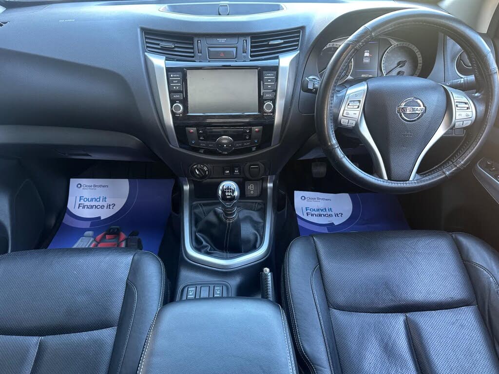 2019 Nissan Navara 2.3dCi TT Tekna (8 Navi)(Leather)