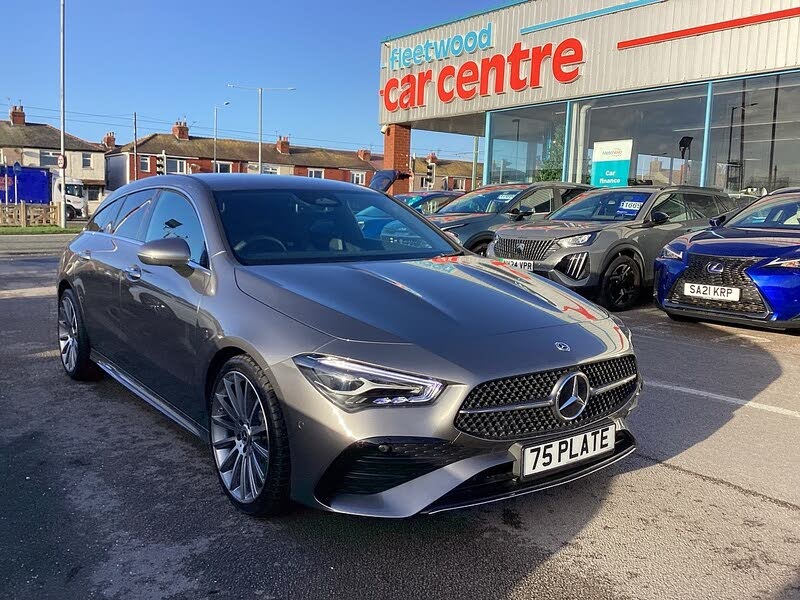 2025 Mercedes-Benz CLA 1.3 CLA 200 AMG Line Executive Shooting Brake 5d