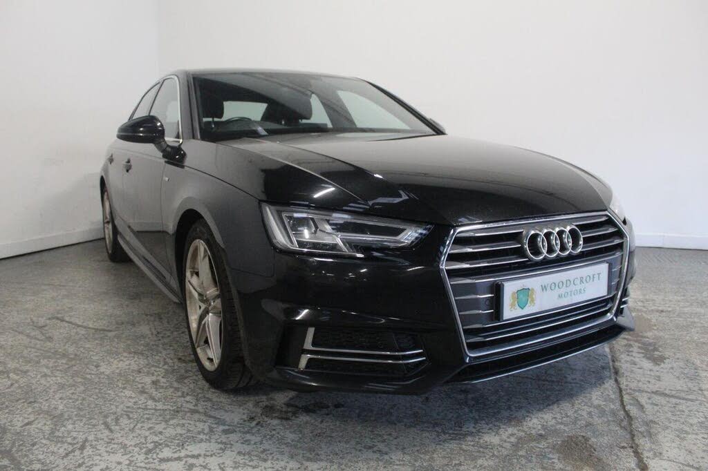 2017 Audi A4 2.0 TDI S Line (150ps)