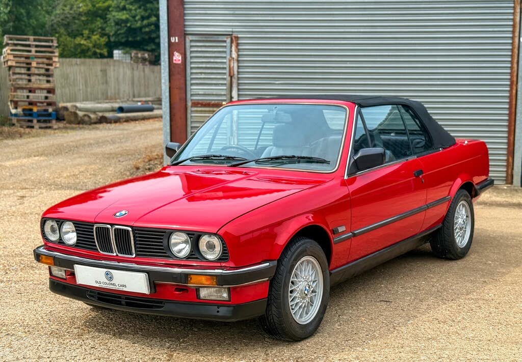 1988 BMW 3 Series 2.5 325i Convertible 2d