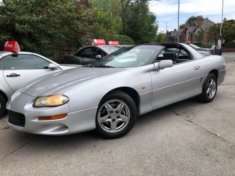2000 Chevrolet Camaro 3.8 Lhd A) Convertible auto