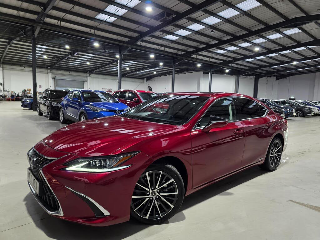 2022 Lexus ES 300h 2.5 ES (without Navigation)