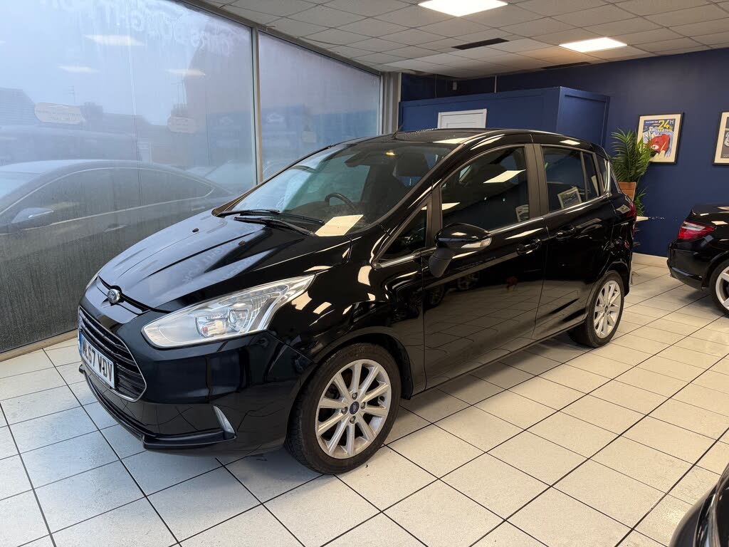 2017 Ford B-Max 1.0T Titanium Navigator (100ps)