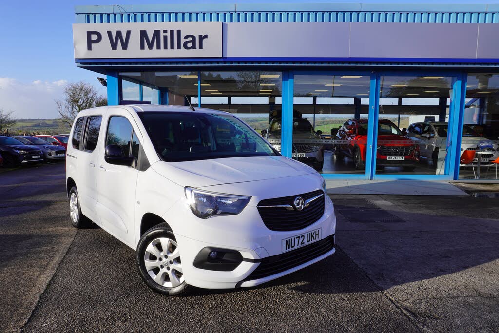 2022 Vauxhall Combo Life 1.5 SE (100ps)