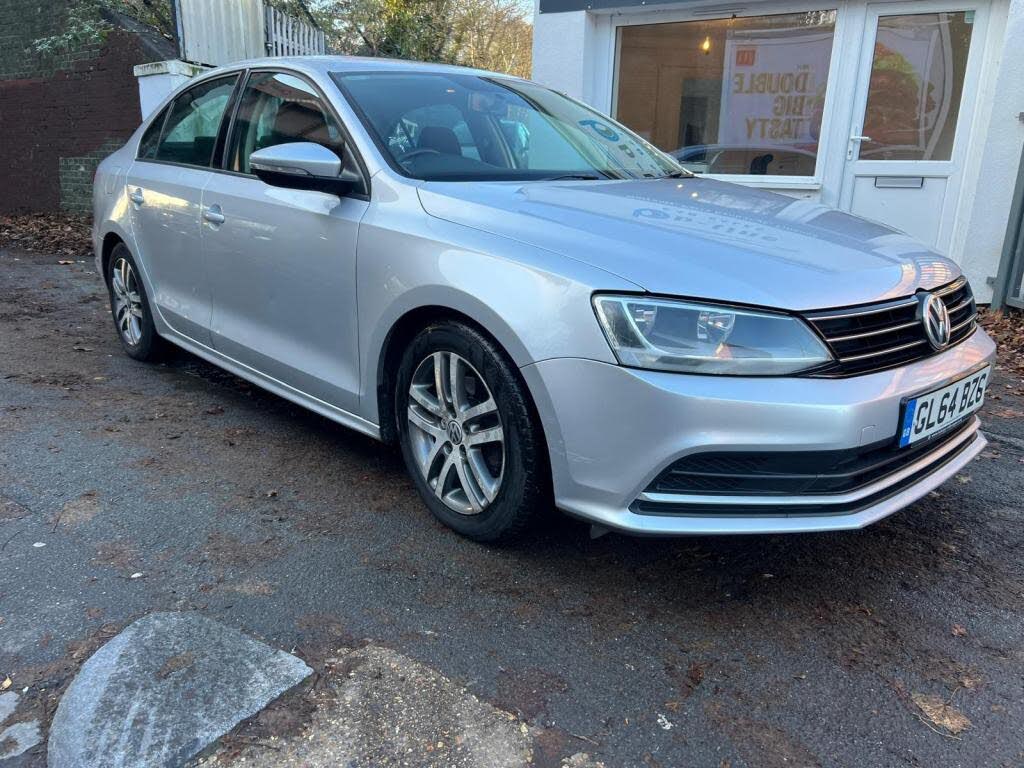 2014 Volkswagen Jetta 2.0TDI SE (110ps) DSG