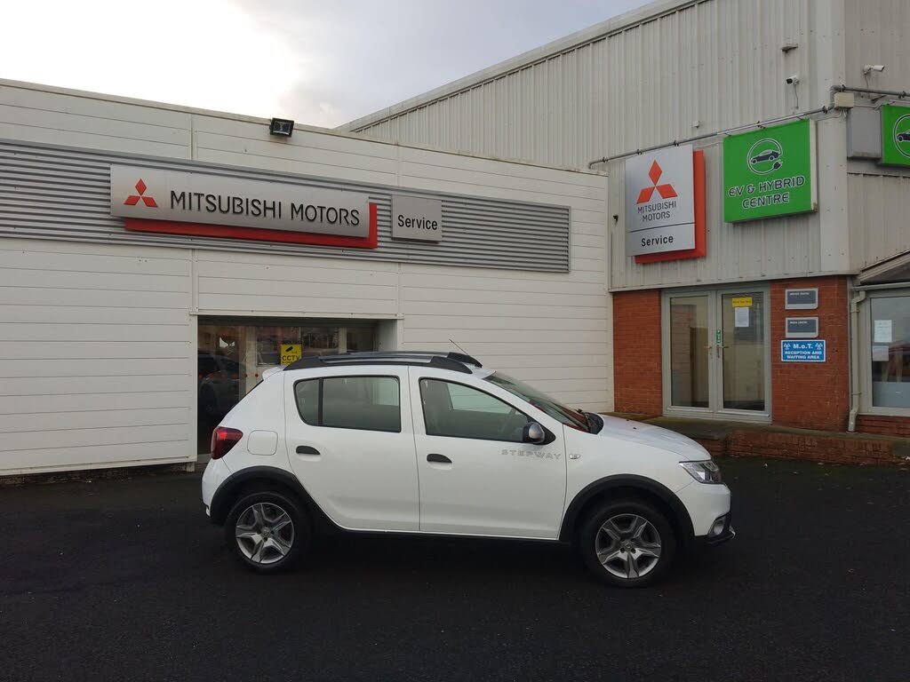 2017 Dacia Sandero Stepway 1.5dCi Laureate