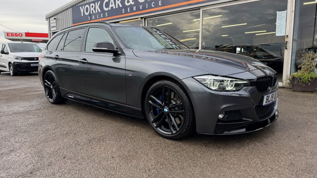 2019 BMW 3 Series 3.0TD 330d xDrive M Sport Shadow Edition Touring 5d