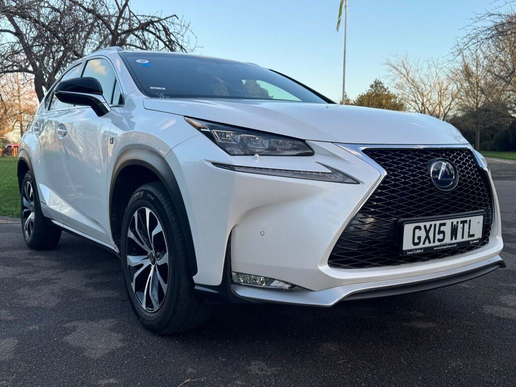 2015 Lexus NX 300h 2.5 F SPORT (194bhp) (Panoramic Roof)