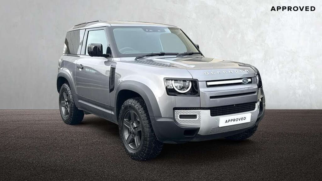 2022 Land Rover 90 Defender 3.0 D250 Hard Top Standard 90 2996cc