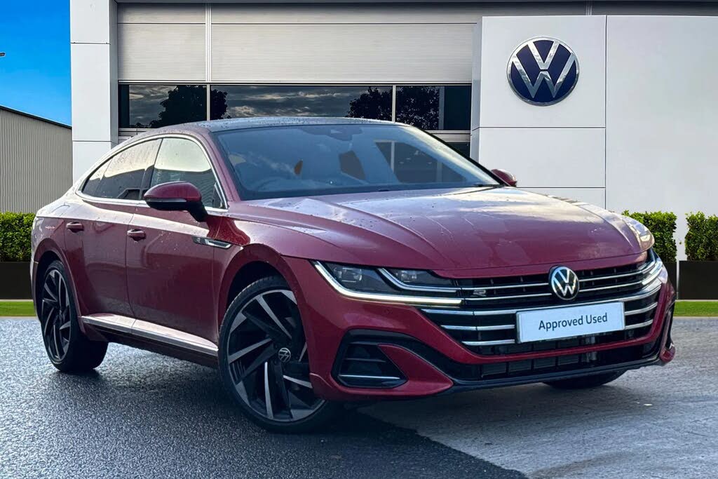 2025 Volkswagen Arteon 2.0 TSI R-Line Fastback