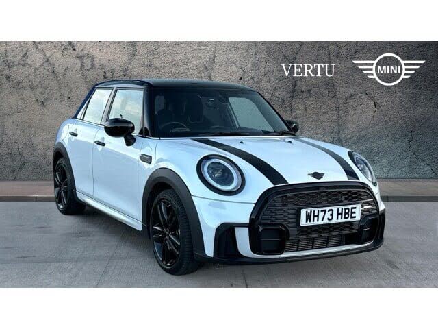 2024 MINI Mini 1.5 Cooper Sport (Premium Auto) Hatchback 5d Auto