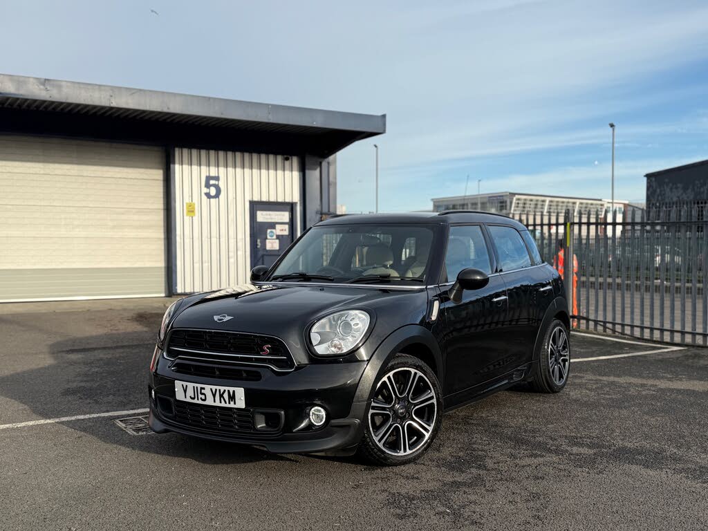 2015 MINI Mini 2.0 Cooper S 3d