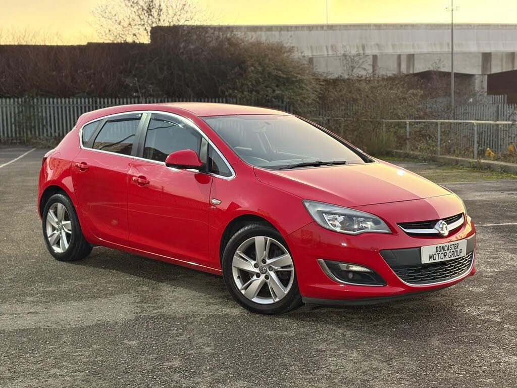 2013 Vauxhall Astra 1.7TD SRi (130ps) ecoFLEX Hatchback 1686cc