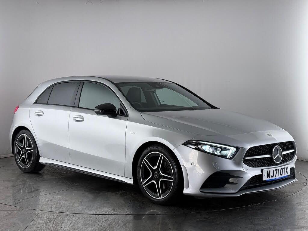 2021 Mercedes-Benz A-Class 1.3 A180 AMG Line Executive Edition Hatchback 5d 7G-DCT
