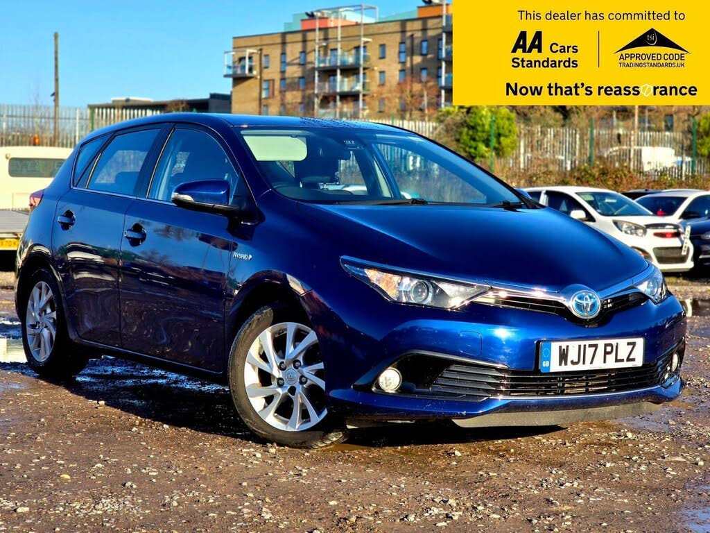 2017 Toyota Auris 1.8 VVT-i HSD Icon Hatchback