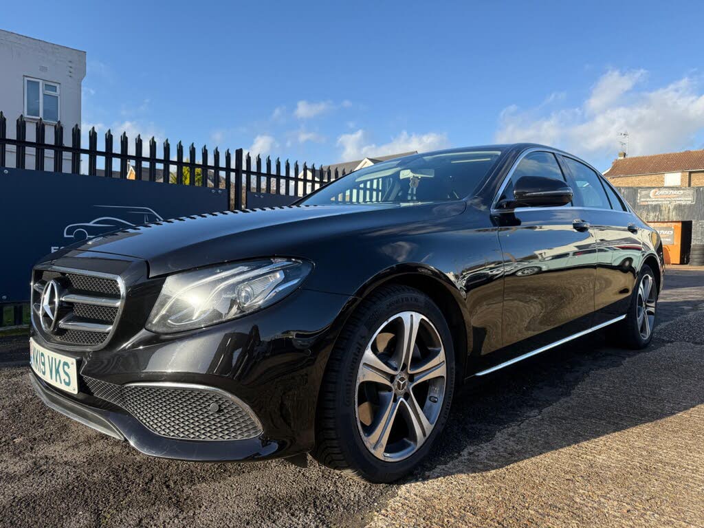 2019 Mercedes-Benz E-Class 2.0d E220d SE Saloon 4d Plus