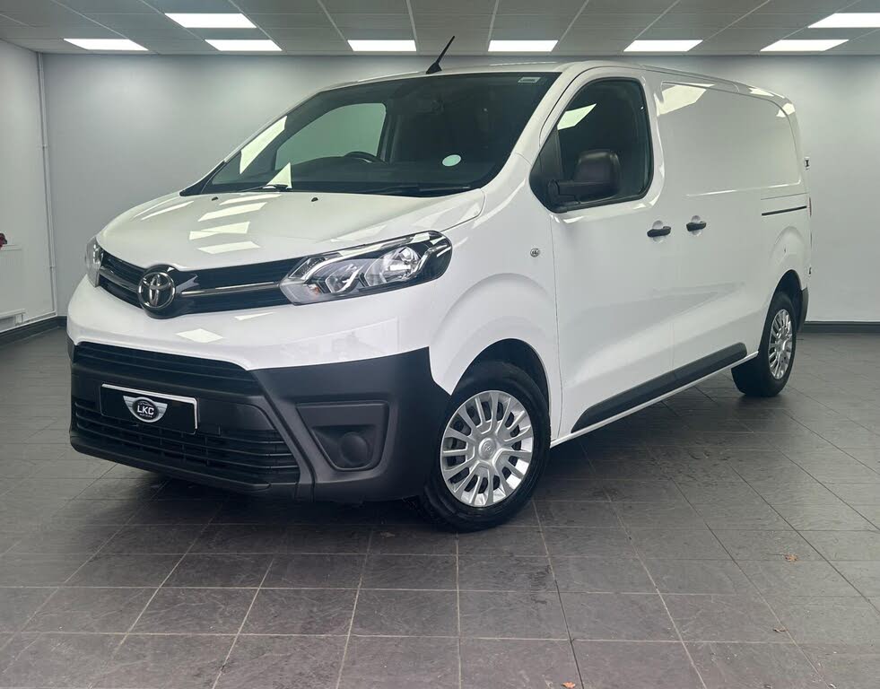 2021 Toyota PROACE 2.0D Icon Medium (120hp)(Eu6dT-E) Panel