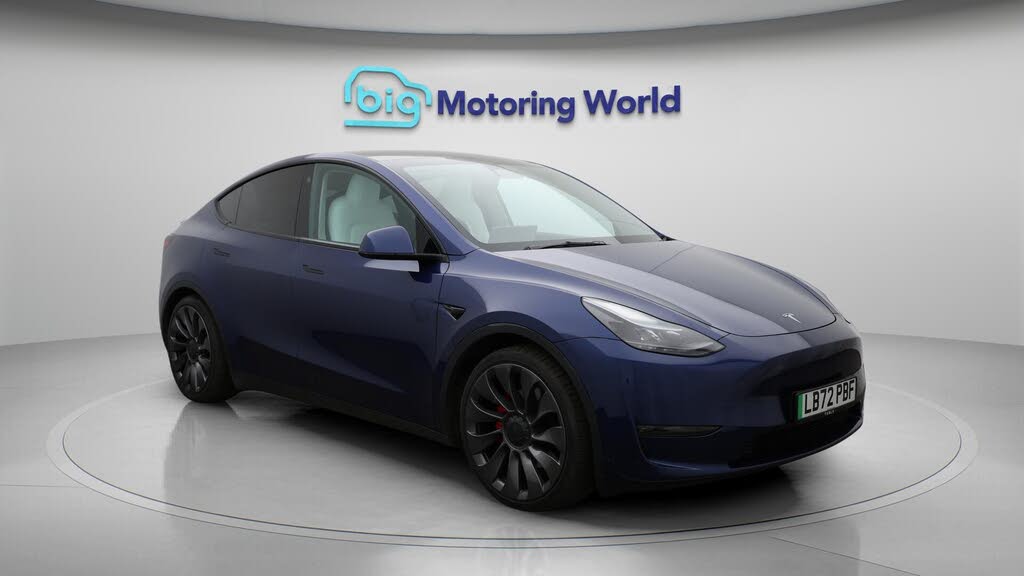 2022 Tesla Model Y E Performance