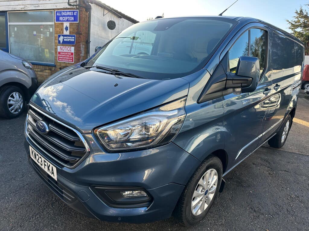 2023 Ford Transit Custom
