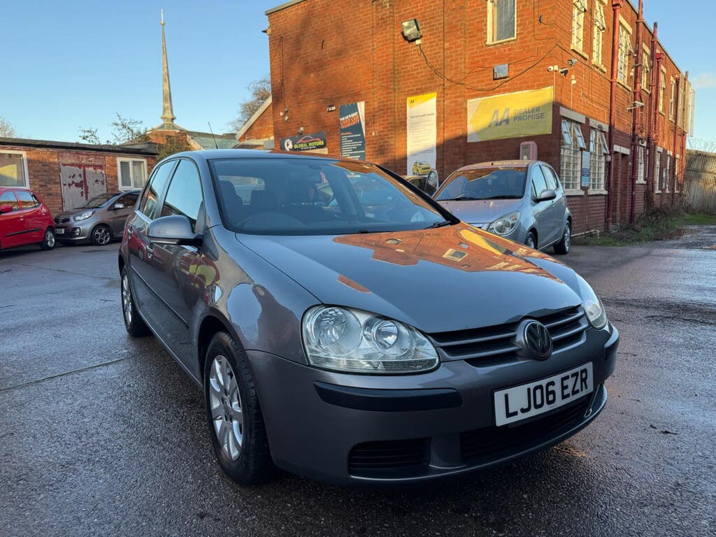 2006 Volkswagen Golf 1.6 SE FSI Hatchback 5d 1598cc auto