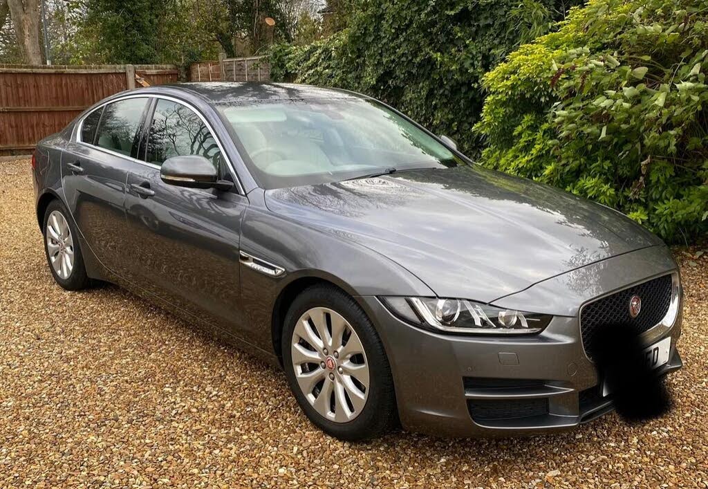 2016 Jaguar XE 2.0TD Prestige (163ps) Auto
