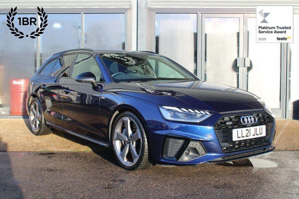 2021 Audi A4 Avant 2.0 45 TFSI Black Edition (265ps)