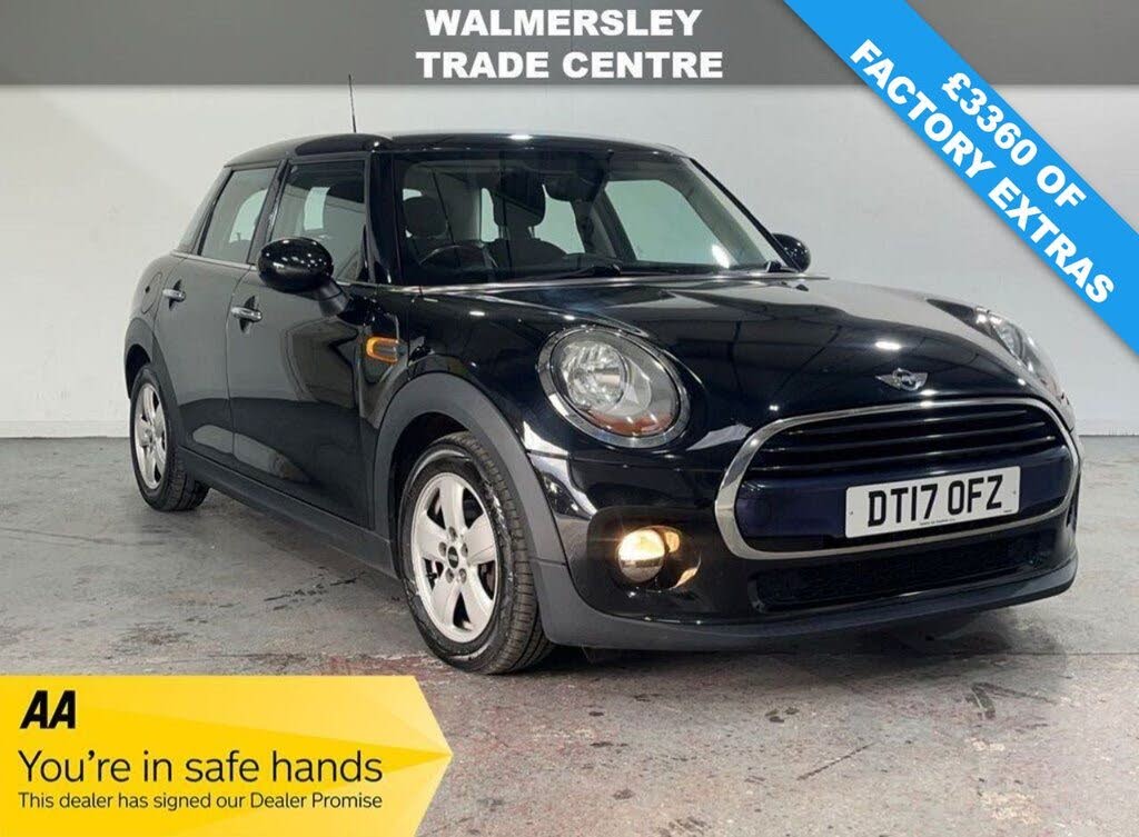 2017 MINI Mini 1.5TD Cooper D (s/s) Hatchback 5d